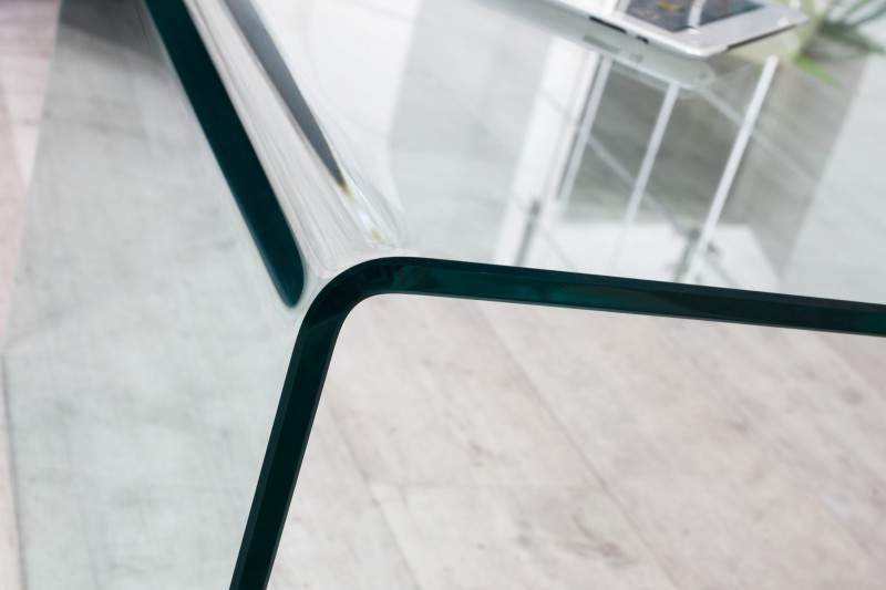 Table basse 110 cm design en verre trempé coloris transparent