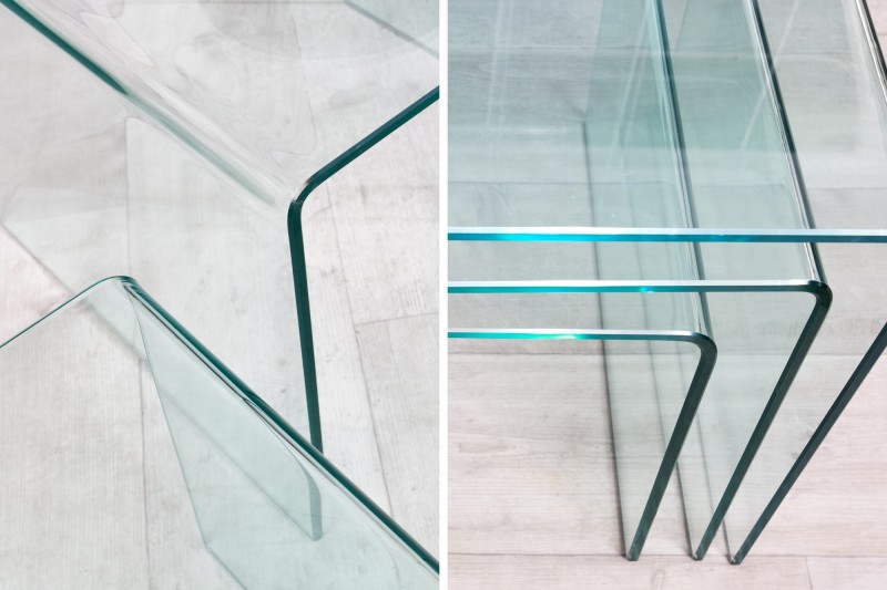 Ensemble de 3 tables basses en verre trempé coloris transparent Ensemble de 3 tables basses en verre trempé coloris transparent