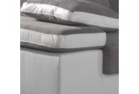Canapé d'angle avec têtières en tissu gris et simili cuir blanc