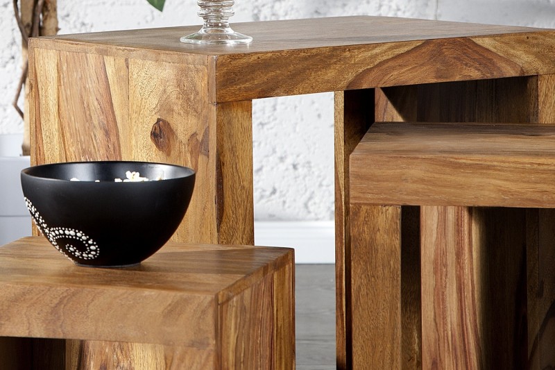 Table d'appoint gigogne en bois massif