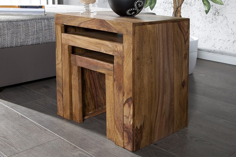 Table d'appoint gigogne en bois massif
