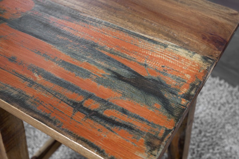 Tabouret design de 45cm en bois massif recyclé