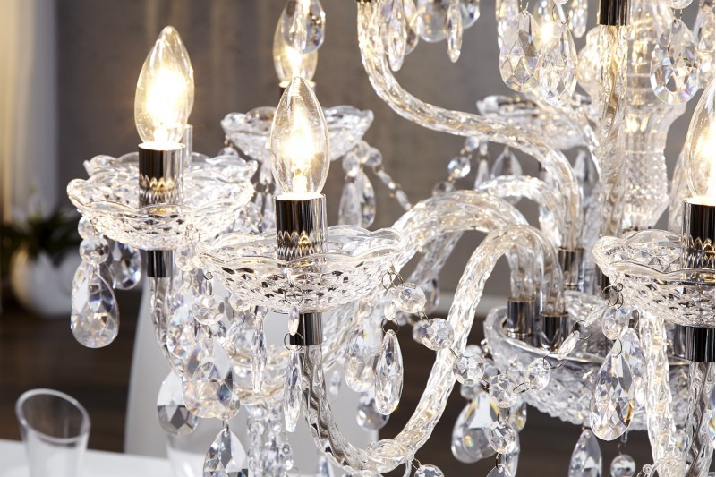 Lustre original à 15 bougies coloris transparent