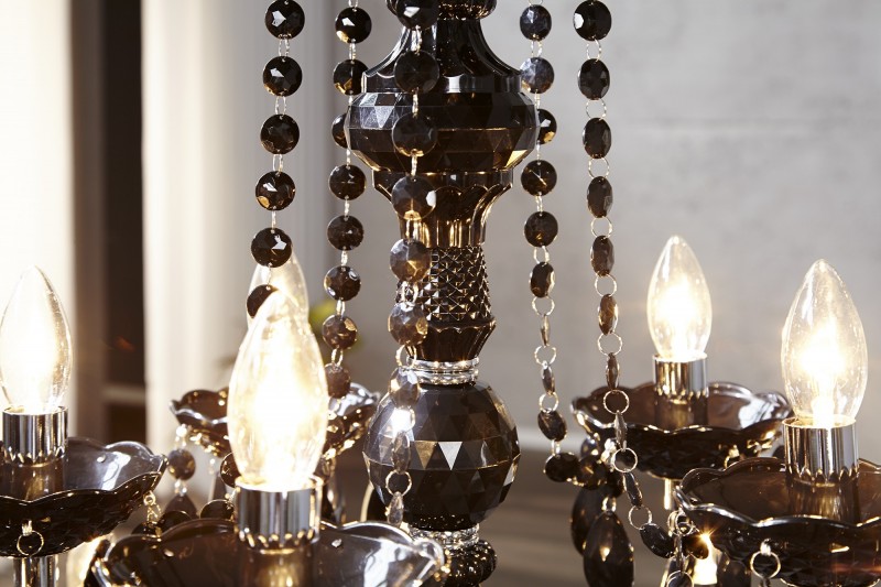 Lustre noir avec 15 bougies