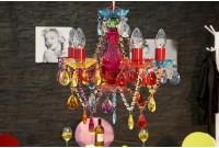 Lustre à 5 branches de design baroque en acrylique coloré