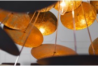 Lampe suspendue de design boule en métal coloris doré et noir