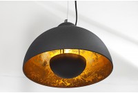 Barre de 3 lampes suspendues 20 cm hémisphéres coloris noir et doré