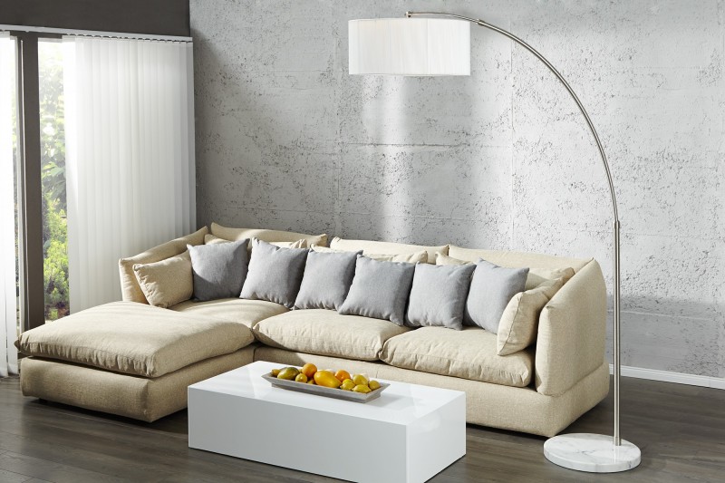 Lampadaire extensible design arc coloris blanc