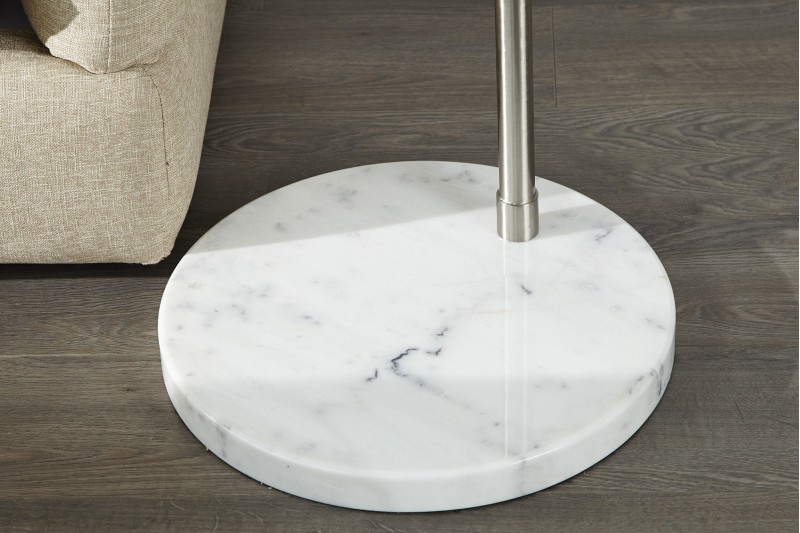 Lampadaire extensible design arc coloris blanc