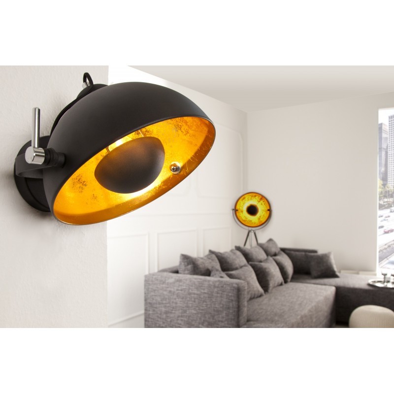 Applique murale en acier inoxydable coloris noir et or Applique murale en acier inoxydable coloris noir et or