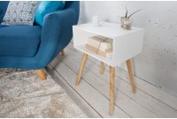 Table d'appoint blanche design scandinave