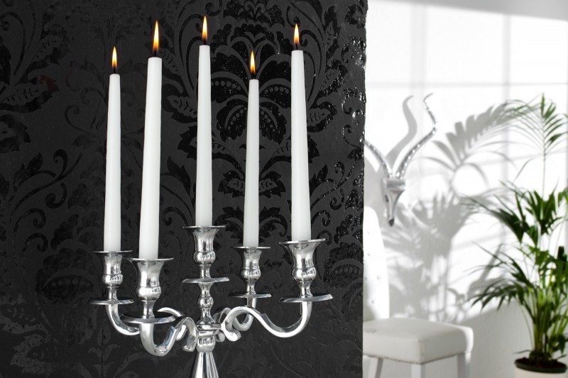 Chandelier style broque 5 branches en aluminium argenté