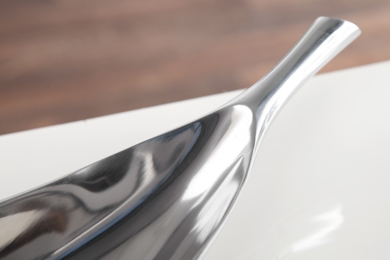 Bol de fruits décoratif en aluminium argenté Bol de fruits décoratif en aluminium argenté