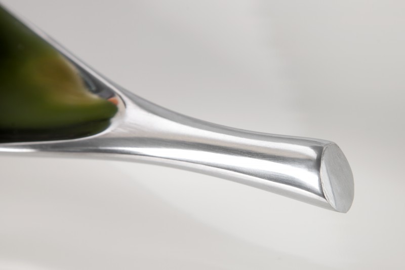 Bol de fruits design en aluminium coloris argent Bol de fruits design en aluminium coloris argent