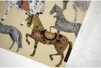 Tableau décoratif 90x120 cm en tissu beige "Chevaux"