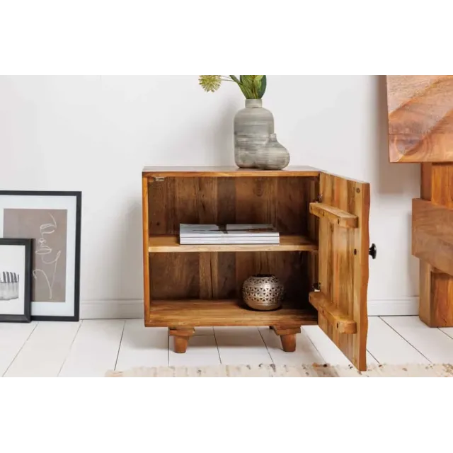 Table de chevet en bois massif de manguier – Design artisanal avec façade 3D sculptée