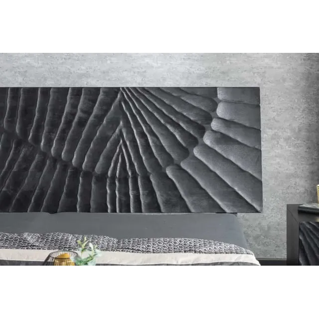 Lit double massif en bois de manguier noir 180 x 200 cm – Design sculpté artisanal et robuste