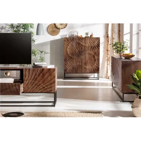 Buffet haut SCORPION 120 cm – Bois massif d’acacia brun foncé, piètement métal noir, façades sculptées 3D
