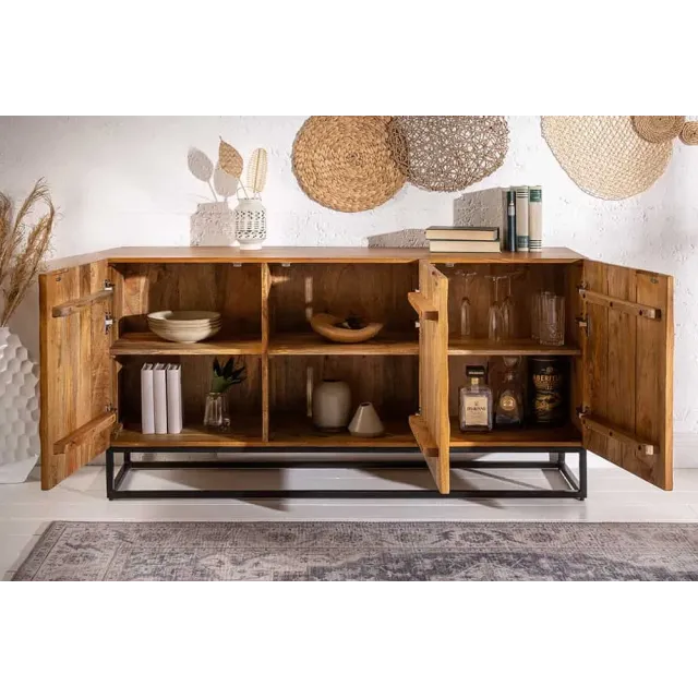 Buffet SCORPION 140 cm – Bois massif de manguier brun, piètement métal noir, façades sculptées 3D