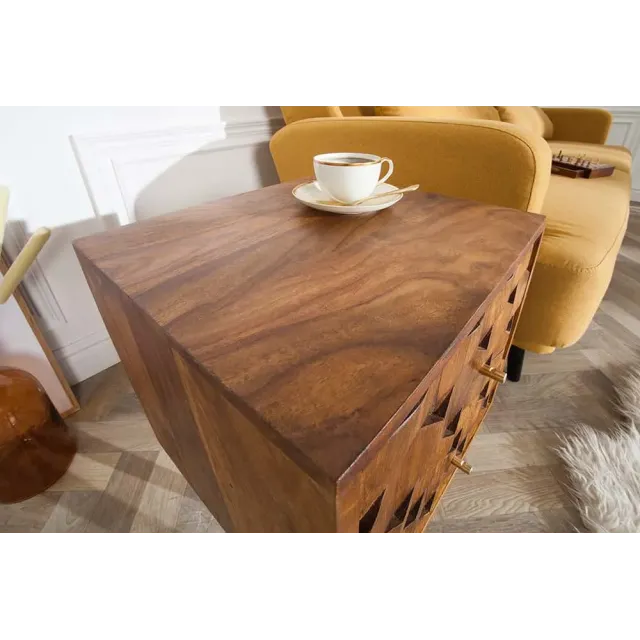 Table d’appoint / chevet en bois massif Sheesham MYSTIC LIVING – 60 cm, finition stone avec surface 3D artisanale Table d’appoint / chevet en bois massif Sheesham MYSTIC LIVING – 60 cm, finition stone avec surface 3D artisanale