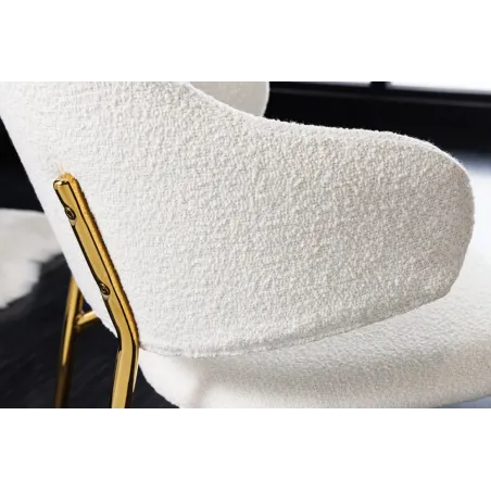 Chaise design VOGUE – Tissu bouclé blanc avec structure en métal doré | Élégance & confort