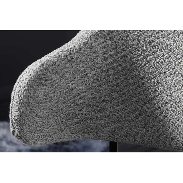 Chaise design VOGUE – Revêtement bouclé gris & pieds en métal noir mat | Élégance moderne & confort assuré