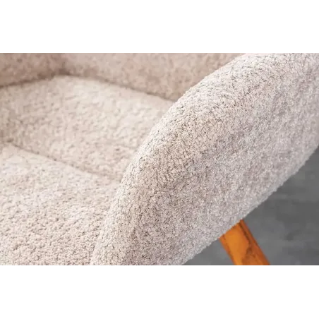 Chaise design BALTIC pivotante – Tissu bouclé beige & pieds en chêne naturel | Élégance nordique & confort moderne