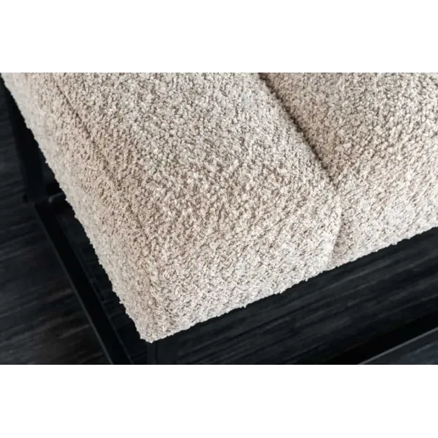 Banc design PETIT BEAUTÉ – 110 cm – Tissu bouclé champagner greige & pieds métal noir