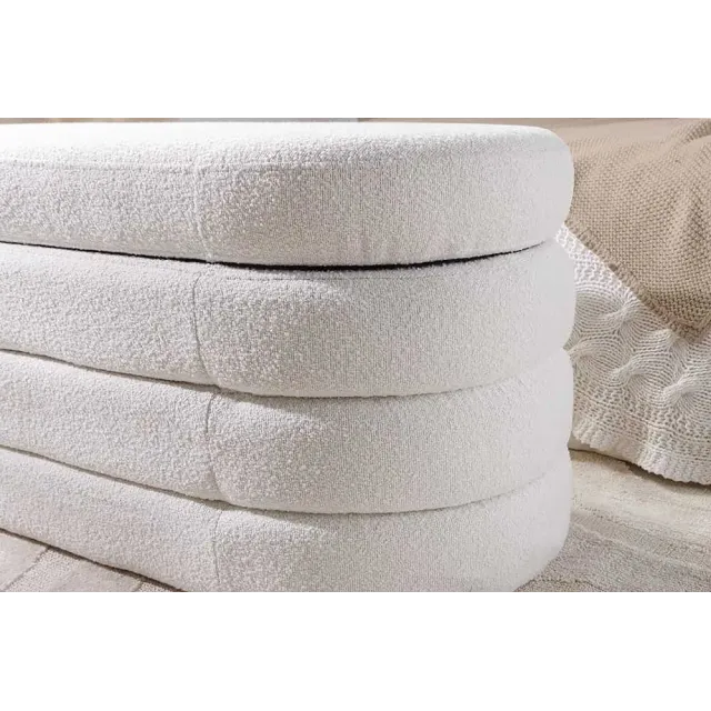 Banc de rangement VOGUE 115 cm en tissu bouclé blanc crème – Assise confortable et design avec coffre intégré Banc de rangement VOGUE 115 cm en tissu bouclé blanc crème – Assise confortable et design avec coffre intégré