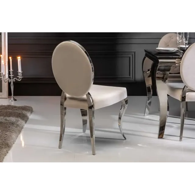 Chaise moderne baroque en velours beige – Design élégant avec pieds en acier inoxydable