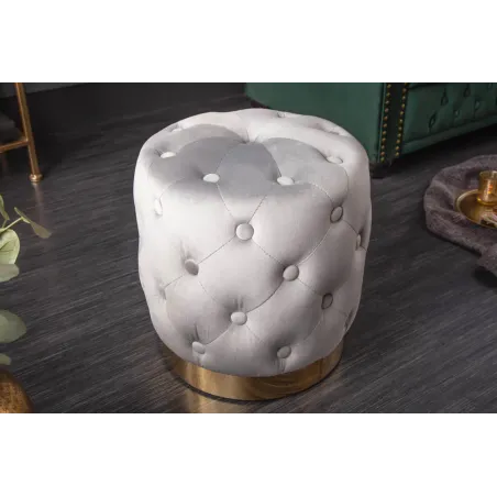 Pouf design baroque moderne – Velours gris clair & base dorée – 37 cm