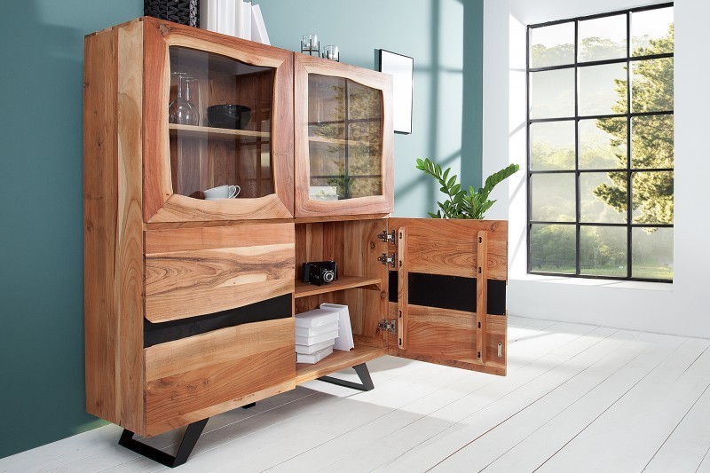 Vitrine moderne de 140cm de couleur naturelle et noir