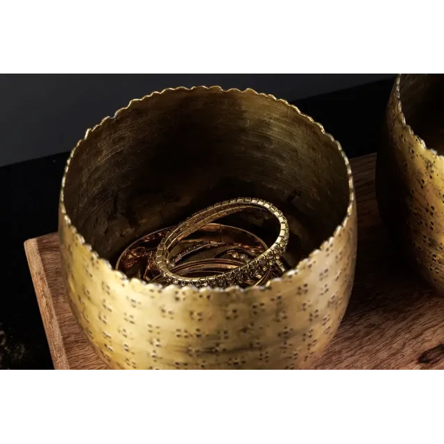 Set de décoration ORIENT – 3 coupelles dorées avec plateau en bois massif de manguier, design martelé fait main