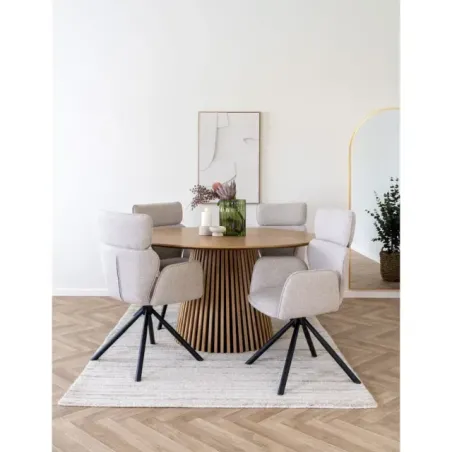 Chaise de salle à manger pivotante en tissu sand avec pieds noirs/ Elsines