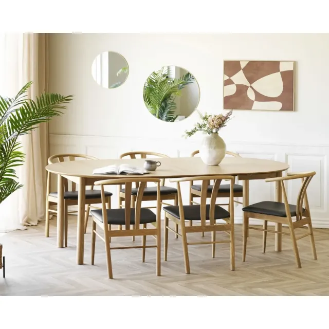 Chaise de salle à manger en chêne– assise noire/ Elsines