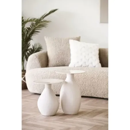 Table d’appoint Ø36 cm – Métal émaillé blanc cassé/ Elsines