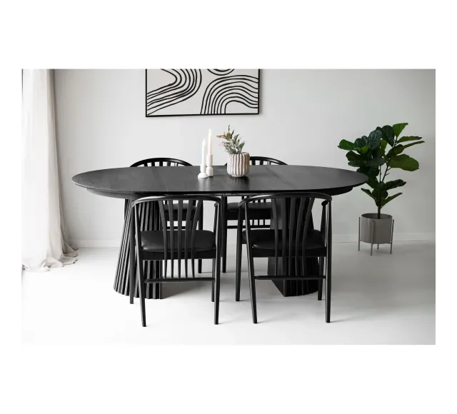 Pack ambiance moderne – Table chêne noir, chaises bois et déco coordonnée/ Elsines