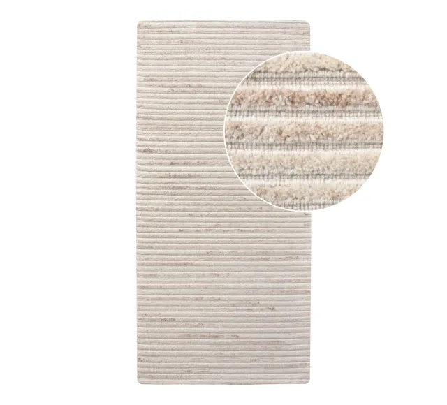 Ambiance complète en chêne naturel aux contrastes élégants/ Elsines