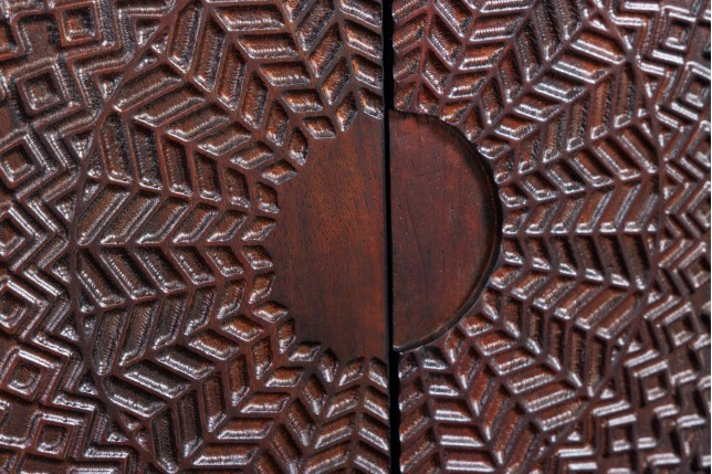 Buffet bas MANDALA 160cm manguier massif et métal noir