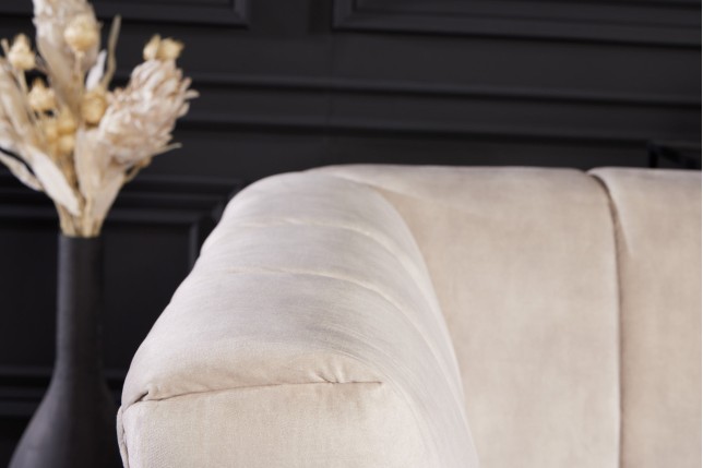 Canapé NOBLESSE 3 places velours champagne pieds noirs