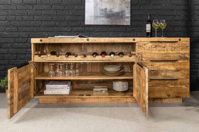 Buffet bas IRON CRAFT 175cm manguier avec range-bouteilles