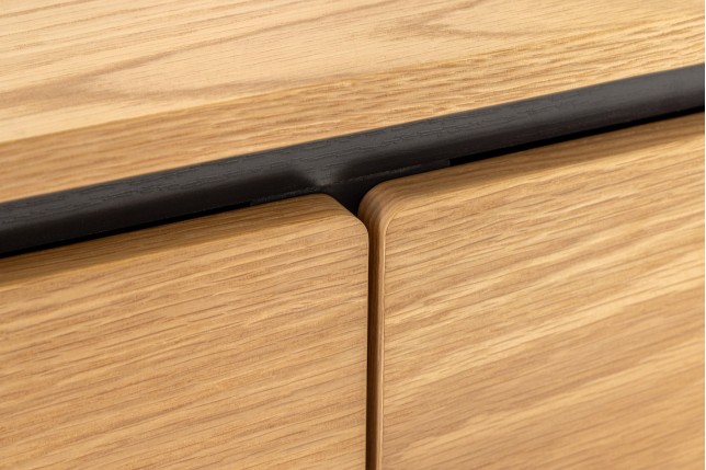 Buffet bas ATELIER 160cm chêne naturel pieds noirs