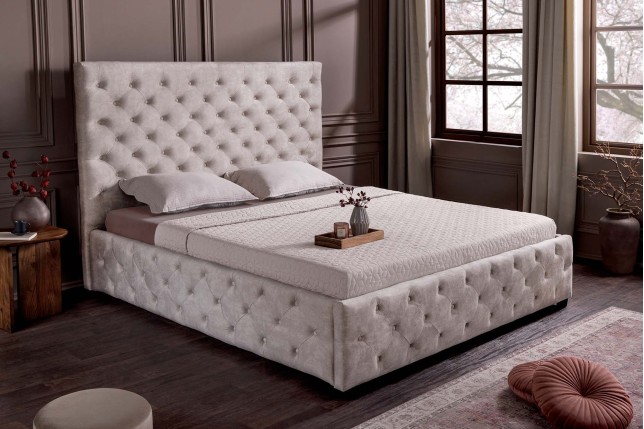 Lit PARIS 160x200cm style Chesterfield velours champagne beige avec coffre de rangement