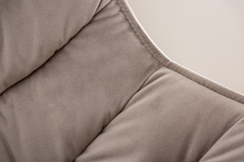 Tabouret de bar design scandinave coloris champagne en microfibre