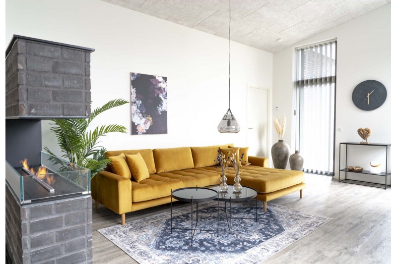 Canapé d'angle droit design en velours jaune moutarde avec des pieds en bois naturel