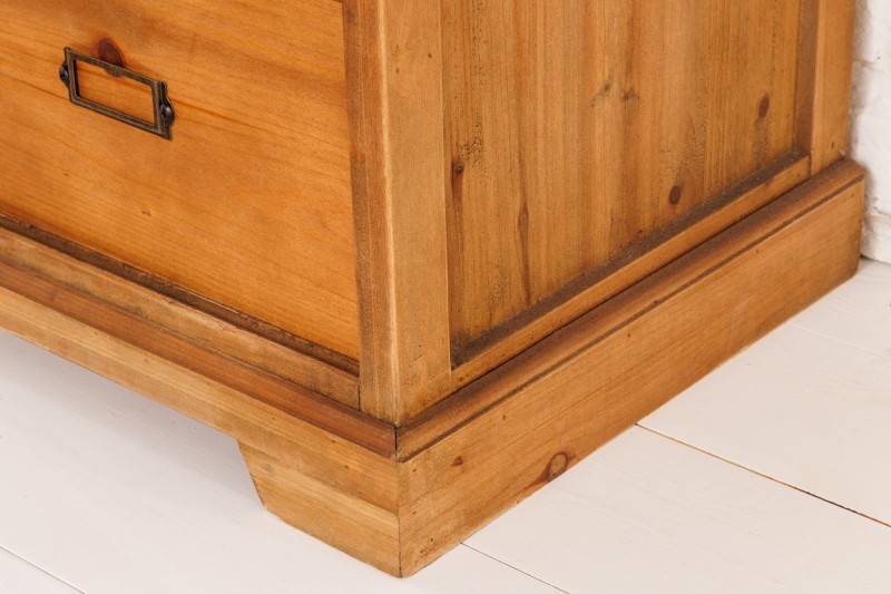 Bahut massif HENRY 150cm sapin naturel portes industrielles vitrine métal