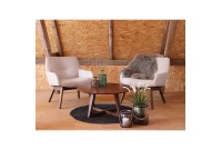 Fauteuil longue LONDON revetement tissu cooris sable avec pieds en noyer