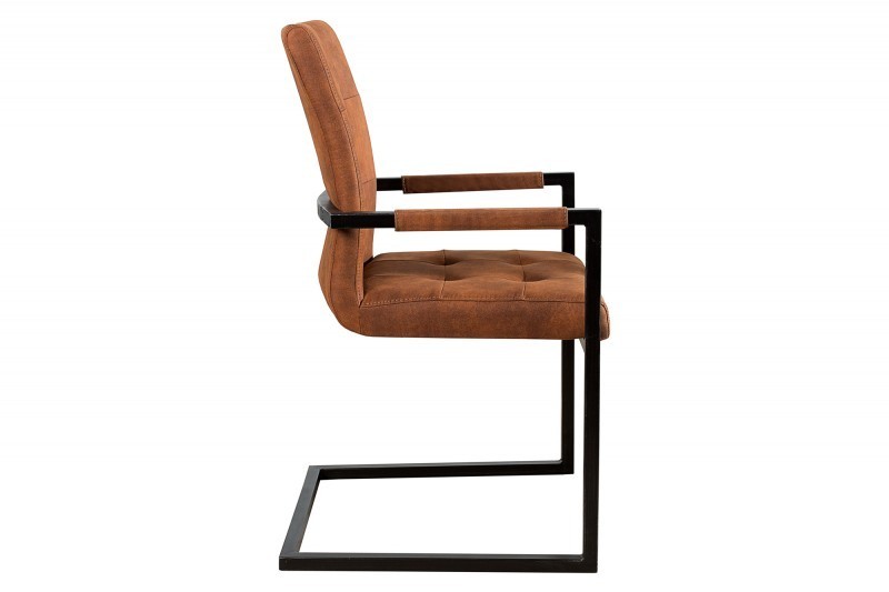 Chaise accoudoir cantilever capitonnées coloris Oxford  cognac