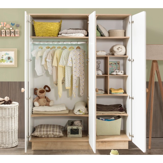 Armoire enfant à 3 portes ouvrantes