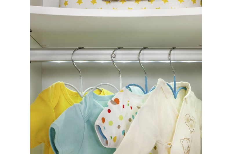 Armoire blanche enfant 3 portes ouvrantes